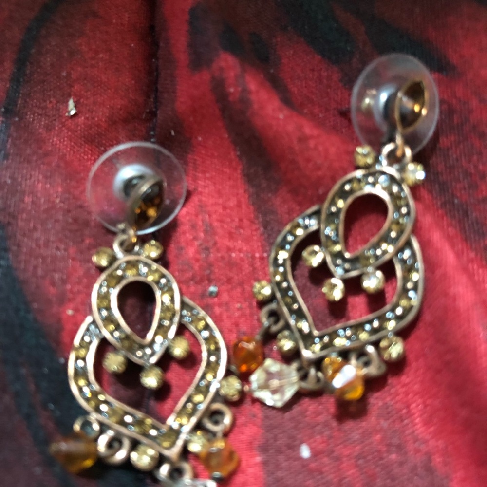 VNT boho earring